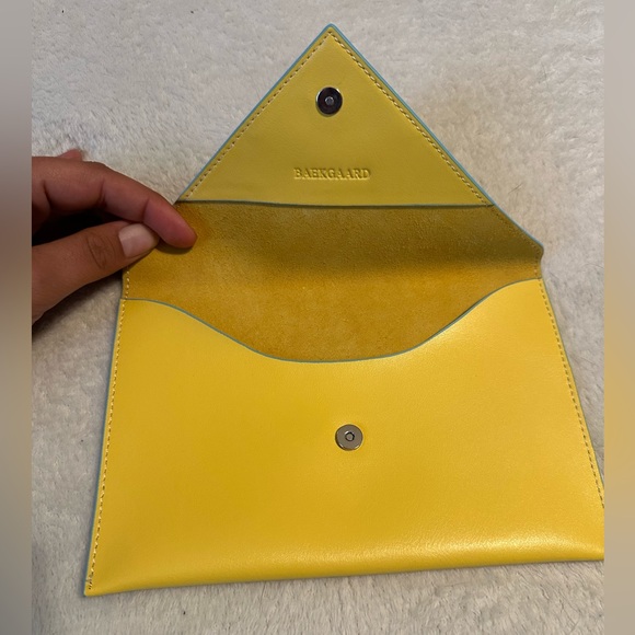 baekgaard yellow envelope clutch - Picture 4 of 5